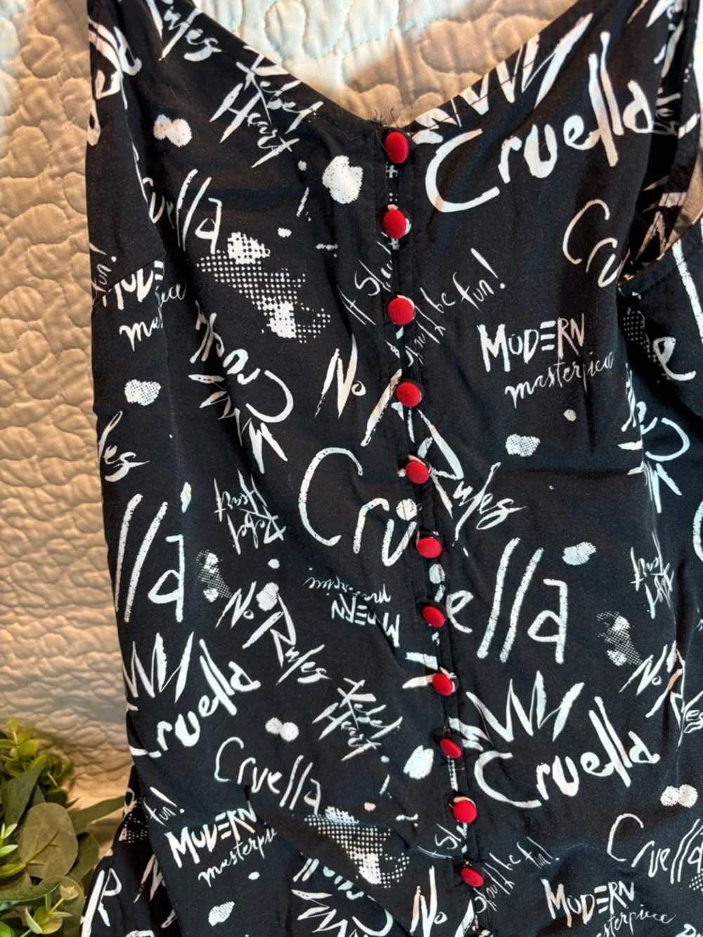 Disney Black and White Cruella Devil Chemise - Picture 2 of 5